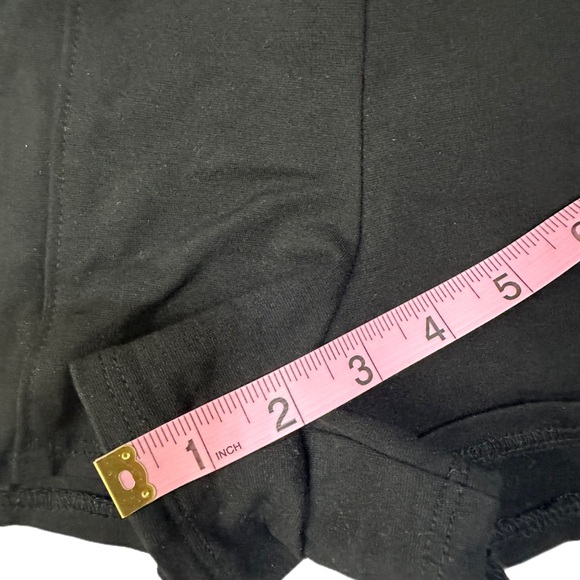 💙💙❤️ Black short shorts - Picture 9 of 15